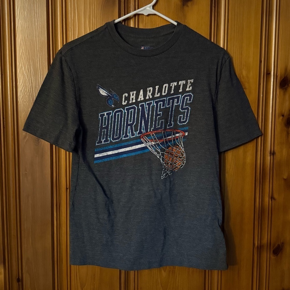 Charlotte Hornets t shirt